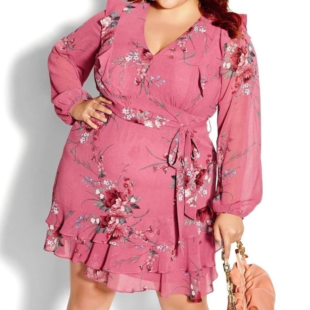 NWT City Chic Lauren Floral V-Neck Long Sleeve Mini Dress